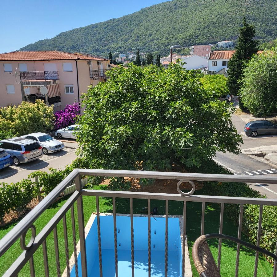 Apartmani Mia Sorajic Петровац Экстерьер фото