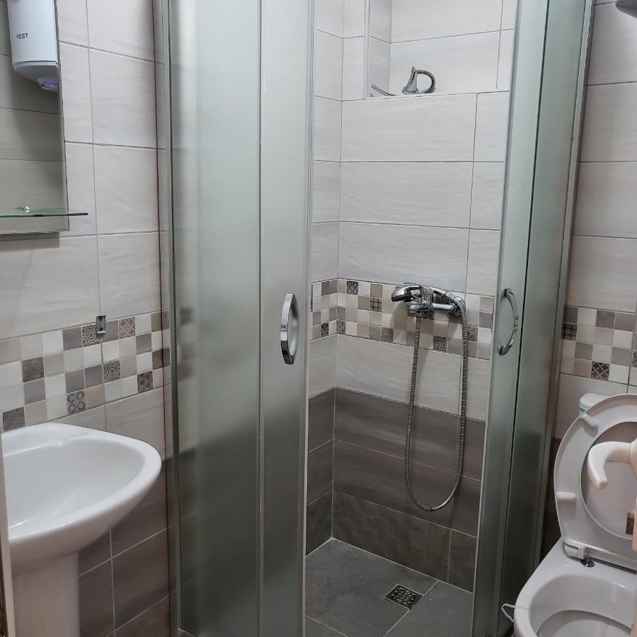 Apartmani Mia Sorajic Петровац Экстерьер фото