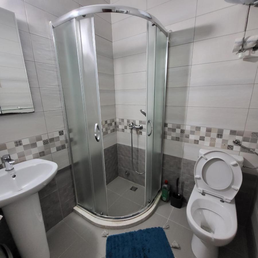 Apartmani Mia Sorajic Петровац Экстерьер фото
